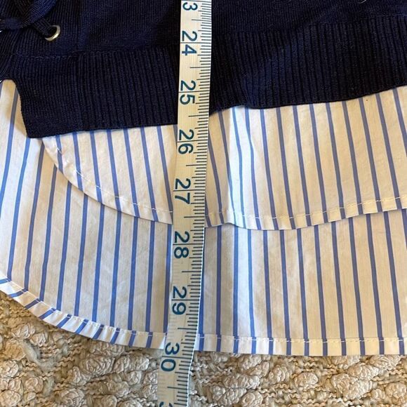 Calvin Klein Long Pullover Sweater. Size Medium. Navy w/shirt trim. - Picture 7 of 9